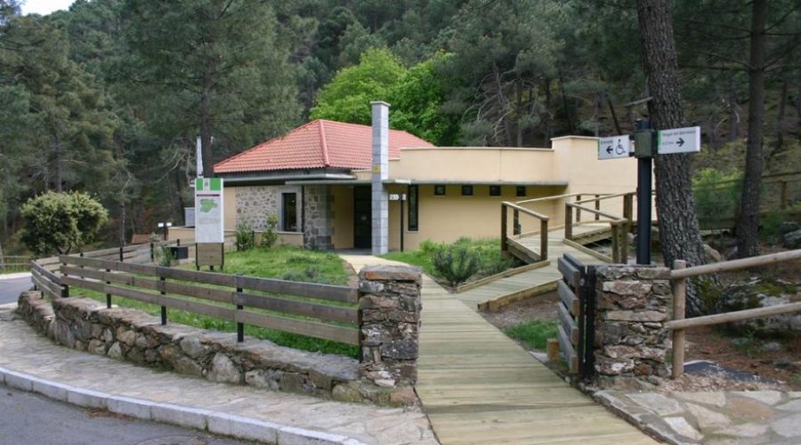 Casa del Parque El Risquillo- Guisando - Hotel Rural El Camino